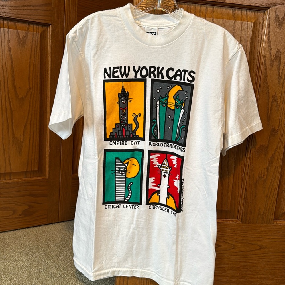 Vintage Cotton New York Cats Tee shirt. Size M. New.